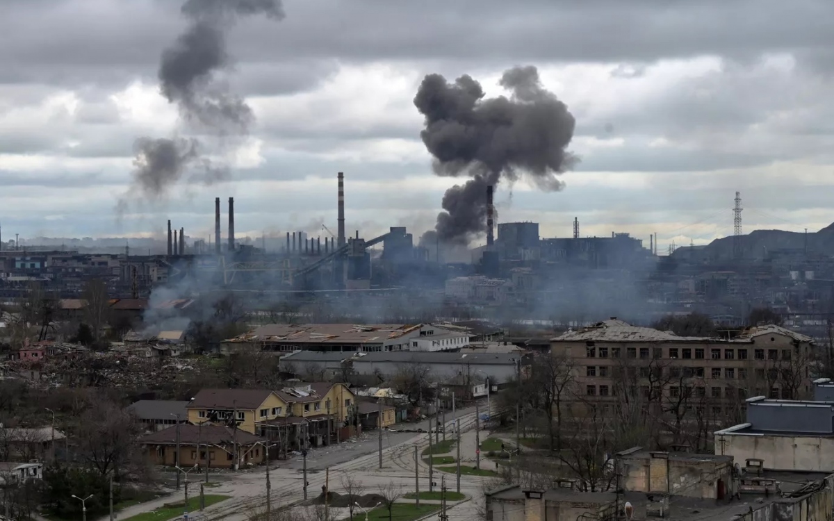 Ukraine: Kết thúc sơ tán dân thường khỏi "pháo đài thép" Azovstal ở Mariupol